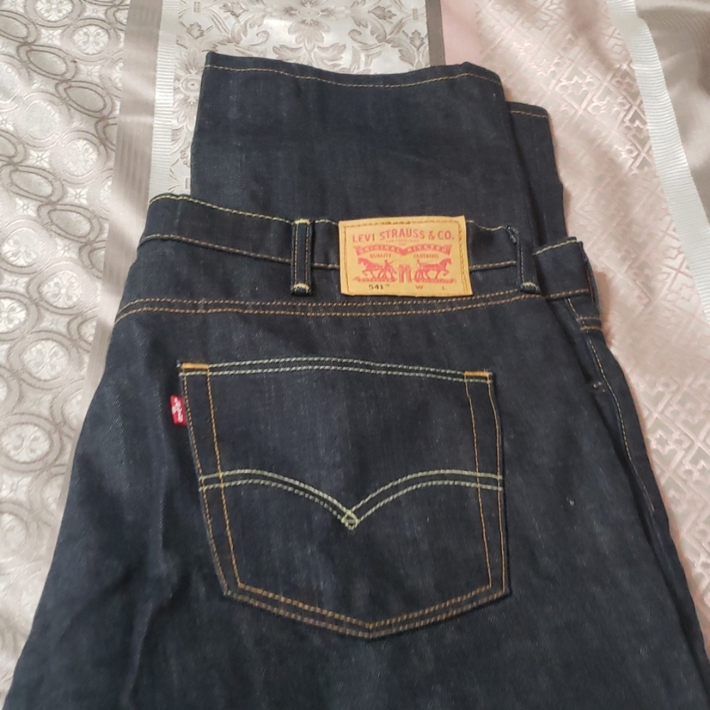 Jeans - Picture 4 of 4